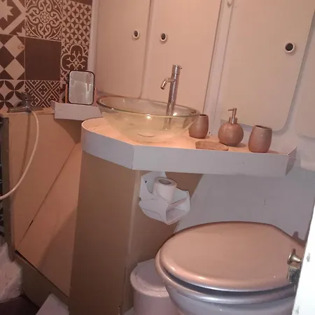 Bådhotel Santa-giulia Ajaccio (Corsica)